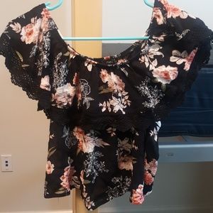 NWOT Floral Off the Shoulder Crop Top